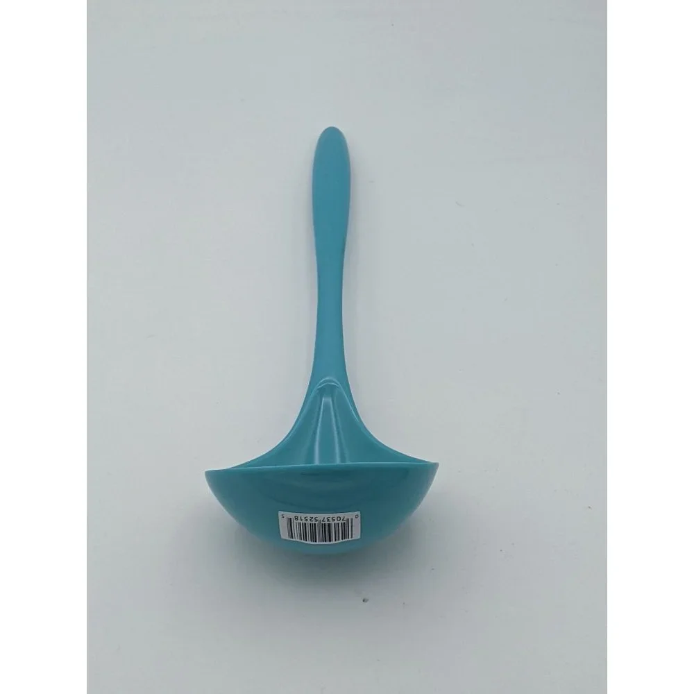 Hutzler Solid Serving Ladle Soup Spoon Melamine 11" Turquoise Blue No 525 - Picture 4 of 5